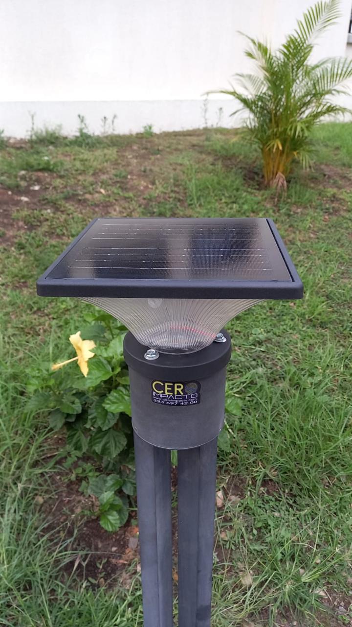 Bolardos y Balizas Solares de Paisajismo Cero Impacto