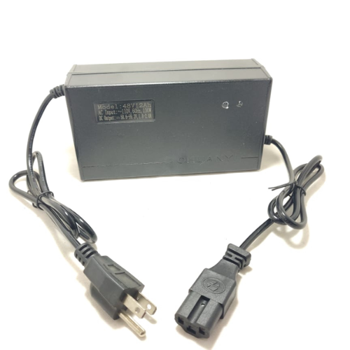 Cargador 48V-12Ah para batería de plomo
